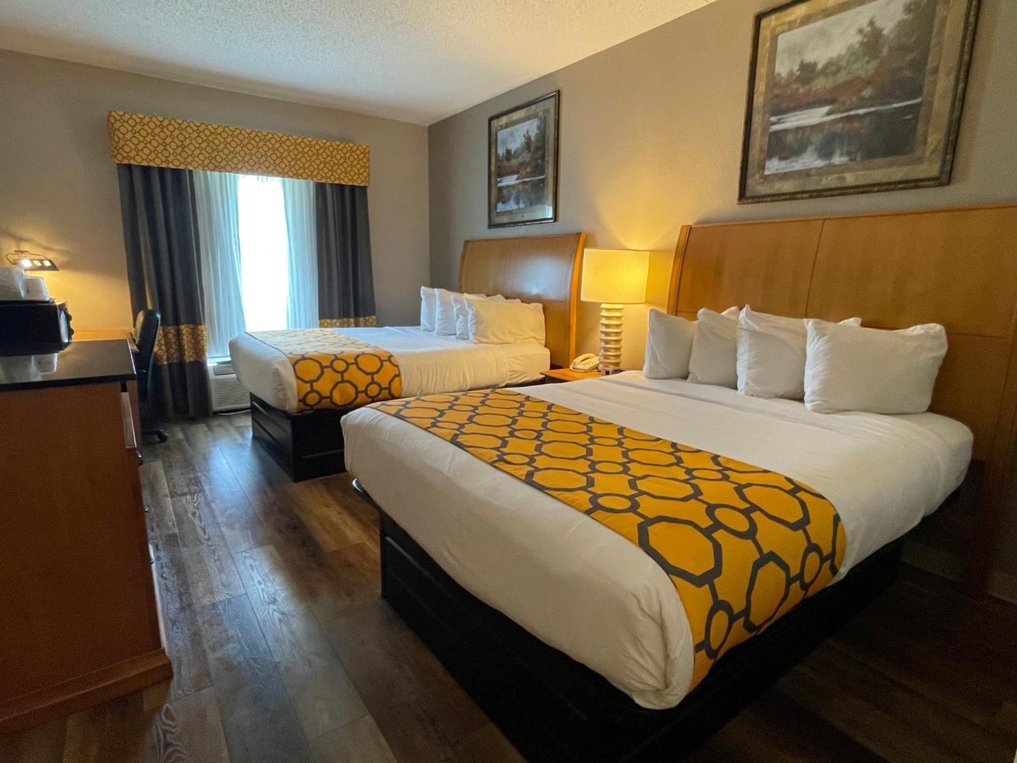 Baymont By Wyndham West Plains Hotel Kültér fotó